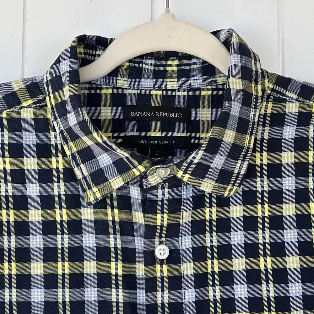 Banana Republic Men’s Intucked Slim Fit Button‎ Up Shirt Plaid Size Large